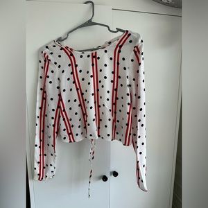 Zara Top for Sale. Amazing piece for warm and sunny days.